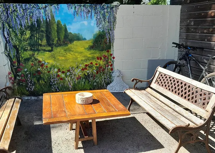 Pensjonat Ecrin De Tranquillite - Centre Village 4*